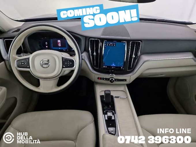 VOLVO XC60 B4 (d) Geartronic Momentum